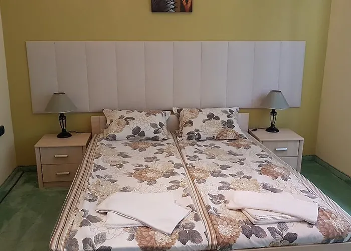 Aheloy Apartments Apartamento *