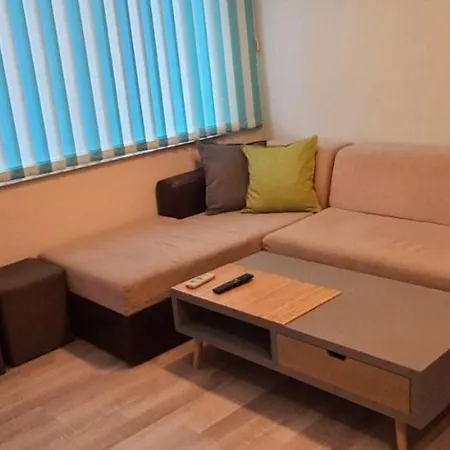 Appartamento Aheloy Apartments