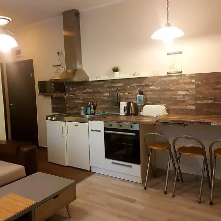 Lägenhet Aheloy Apartments