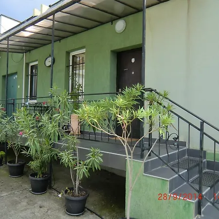 Aheloy Apartments *