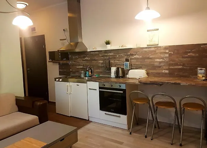 Διαμέρισμα Aheloy Apartments