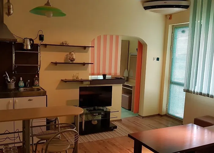 Aheloy Apartments