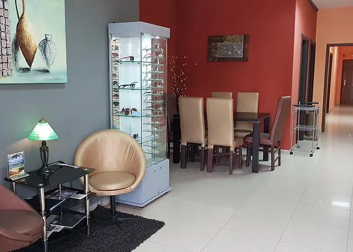 Διαμέρισμα Aheloy Apartments