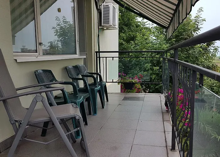 Aheloy Apartments 公寓 阿赫洛伊